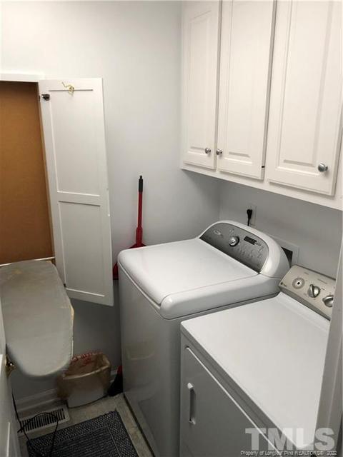 202 W A St, Erwin, NC 28339 photo 6