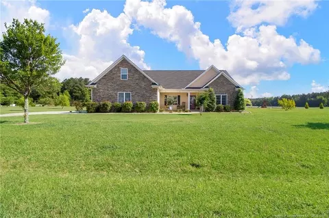5761 Hallen Dr, Wade, NC 28395 photo 2