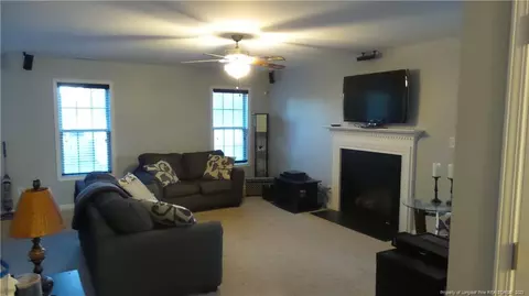 464 Valley Oak Dr, Bunnlevel, NC 28323 photo 5