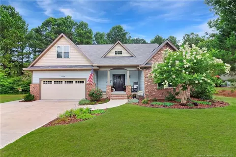180 Devon Cir, Aberdeen, NC 28315 photo 1