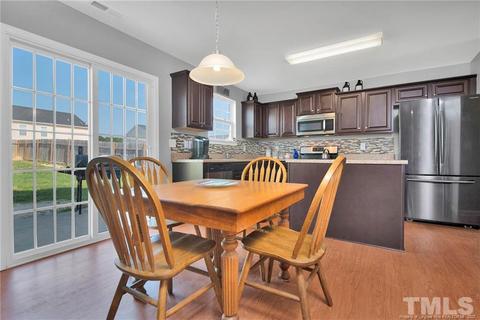 45 Folkstone Ct, Bunnlevel, NC 28323 photo 7