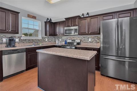 45 Folkstone Ct, Bunnlevel, NC 28323 photo 10