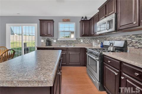 45 Folkstone Ct, Bunnlevel, NC 28323 photo 11