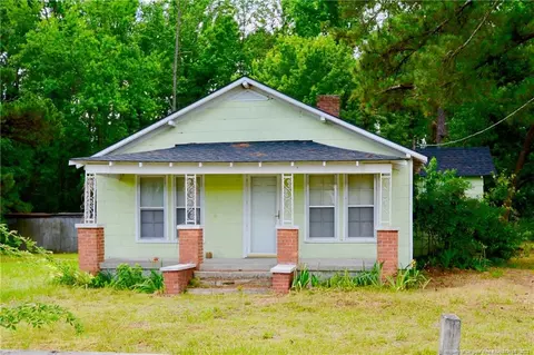 6140 Barefoot Rd, Wade, NC 28395 photo 1