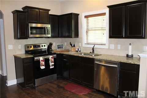 201 Huzzas Cir, Cameron, NC 28326 photo 8
