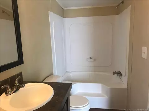 7503 Ross Rd, Erwin, NC 28339 photo 12