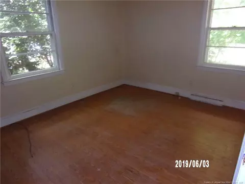 204 Forest Ave, Broadway, NC 27505 photo 7