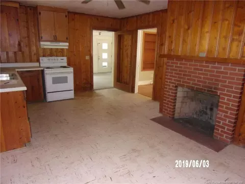 204 Forest Ave, Broadway, NC 27505 photo 5