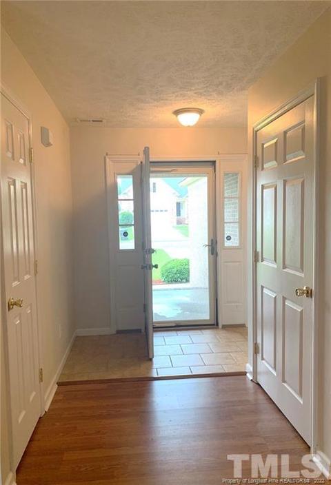 45 Edgecombe Dr, Spring Lake, NC 28390 photo 9