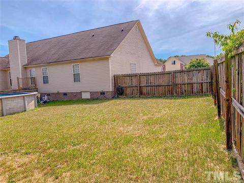 45 Edgecombe Dr, Spring Lake, NC 28390 photo 8