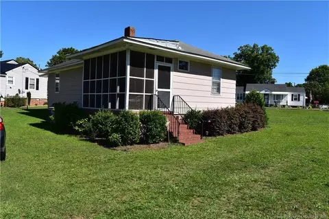 200 E C St, Erwin, NC 28339 photo 15