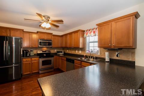 332 Regimental Dr, Cameron, NC 28326 photo 11
