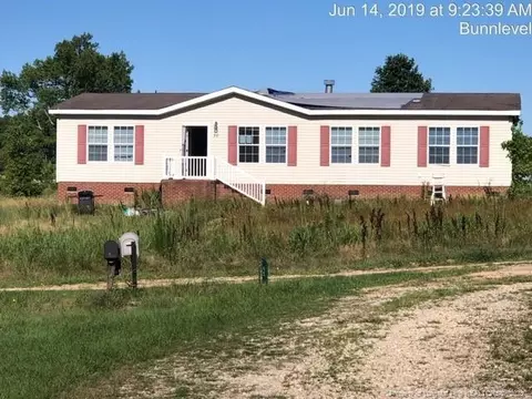 70 Character Ct, Bunnlevel, NC 28323 photo 1