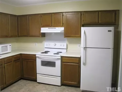 617 Iris Bryant Rd, Dunn, NC 28334 photo 3