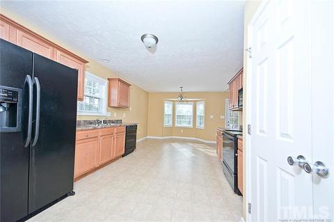 120 Tactical Dr, Bunnlevel, NC 28323 photo 9