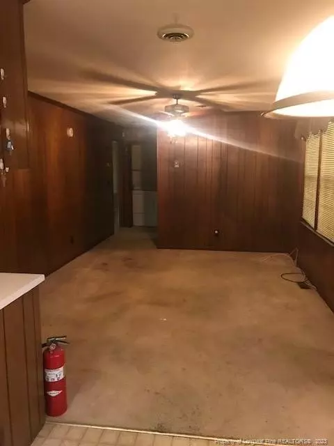 2207 Colonial Dr, Sanford, NC 27330 photo 6