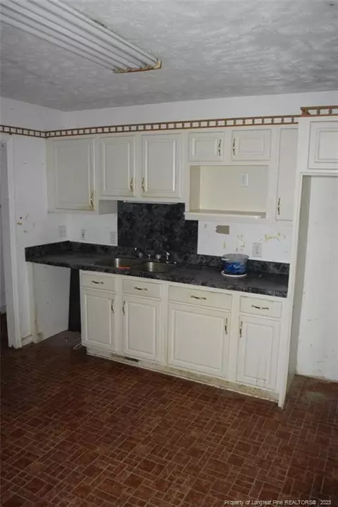 340 W Denny Ave, Pinebluff, NC 28373 photo 5