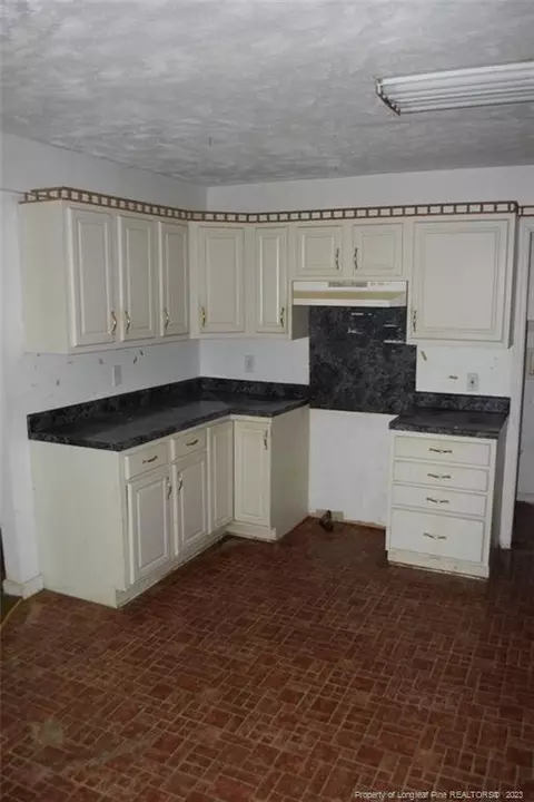 340 W Denny Ave, Pinebluff, NC 28373 photo 4