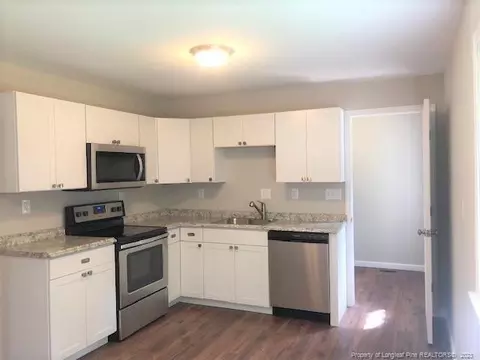 831 Darroch Rd, Bunnlevel, NC 28323 photo 5