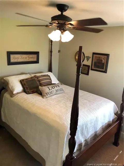 112 Saw Grass Ct, Bunnlevel, NC 28323 photo 16