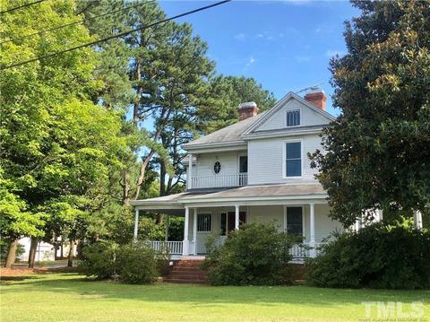309 E H St, Erwin, NC 28339 photo 2