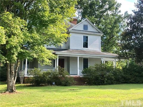309 E H St, Erwin, NC 28339 photo 3