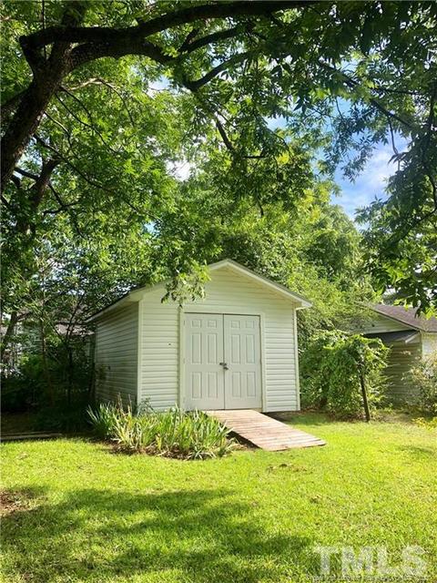 309 E H St, Erwin, NC 28339 photo 27