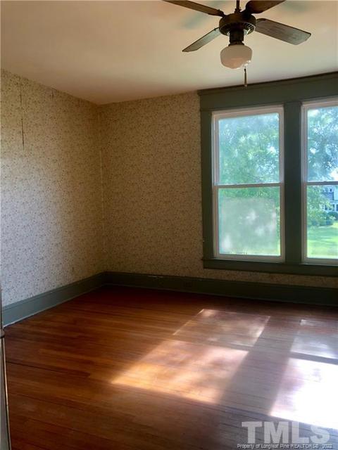 309 E H St, Erwin, NC 28339 photo 8