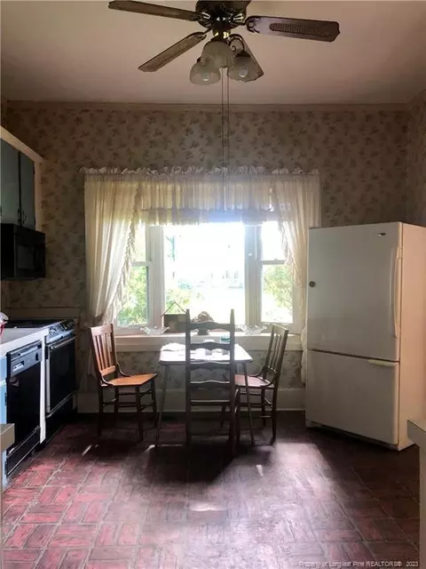 309 E H St, Erwin, NC 28339 photo 22