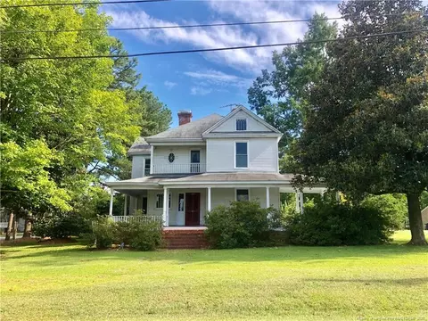 309 E H St, Erwin, NC 28339 photo 1