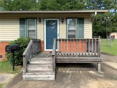 411 N Wright St, Raeford, NC 28376 photo 3