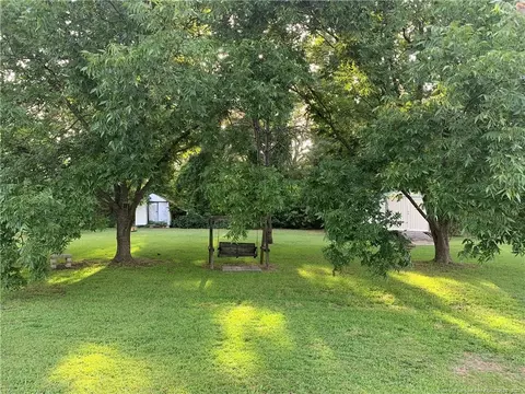 411 N Wright St, Raeford, NC 28376 photo 6