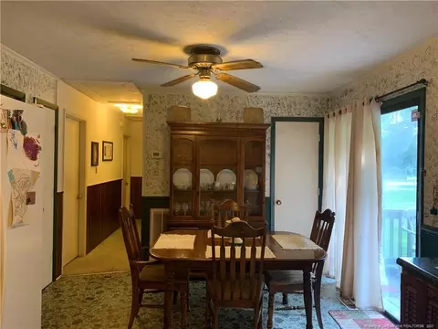 411 N Wright St, Raeford, NC 28376 photo 12