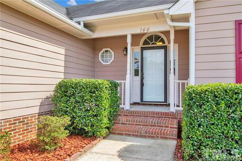144 Fallingleaf Dr, Raeford, NC 28376 photo 3