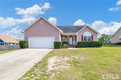 144 Fallingleaf Dr, Raeford, NC 28376 photo 1