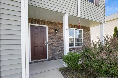 101 Archer Dr, Bunnlevel, NC 28323 photo 4