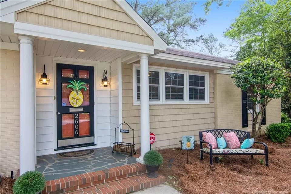  2606 Mirror Lake Dr, Fayetteville, NC 28303 photo 4