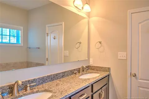 32 Leaning Pine Cir, Spring Lake, NC 28390 photo 19