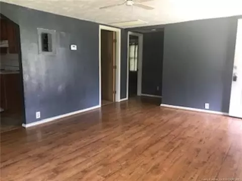 905 E Pope St, Dunn, NC 28334 photo 4