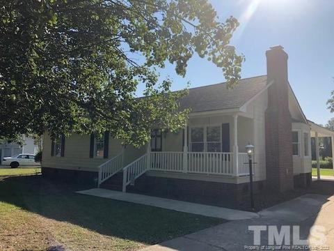 113 Byrd Dr, Dunn, NC 28334 photo 1