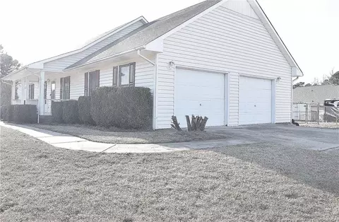 21 Hallmark Dr, Spring Lake, NC 28390 photo 24