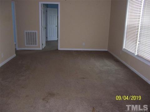 375 Butch St, Erwin, NC 28339 photo 5