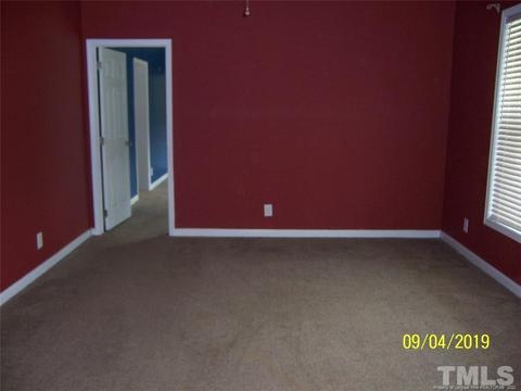 375 Butch St, Erwin, NC 28339 photo 4