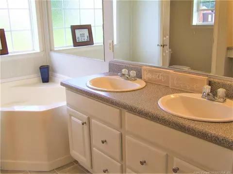 401 Lucas Rd, Dunn, NC 28334 photo 12