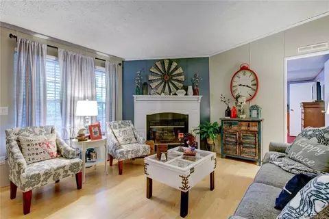 17 Fall Ridge Ln, Broadway, NC 27505 photo 11