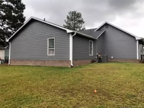 217 Eppingdale Dr, Spring Lake, NC 28390 photo 9