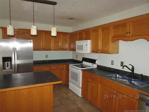 334 Senter Ln, Bunnlevel, NC 28323 photo 5