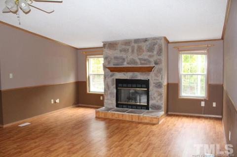 276 Oldham Rd, West End, NC 27376 photo 5
