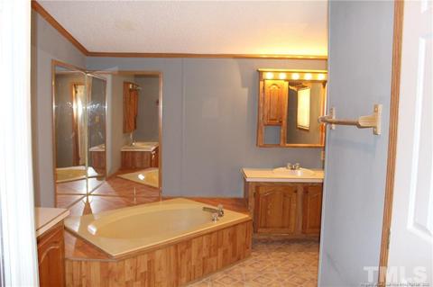 276 Oldham Rd, West End, NC 27376 photo 12