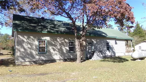 470 Singleton Rd, Red Springs, NC 28377 photo 3